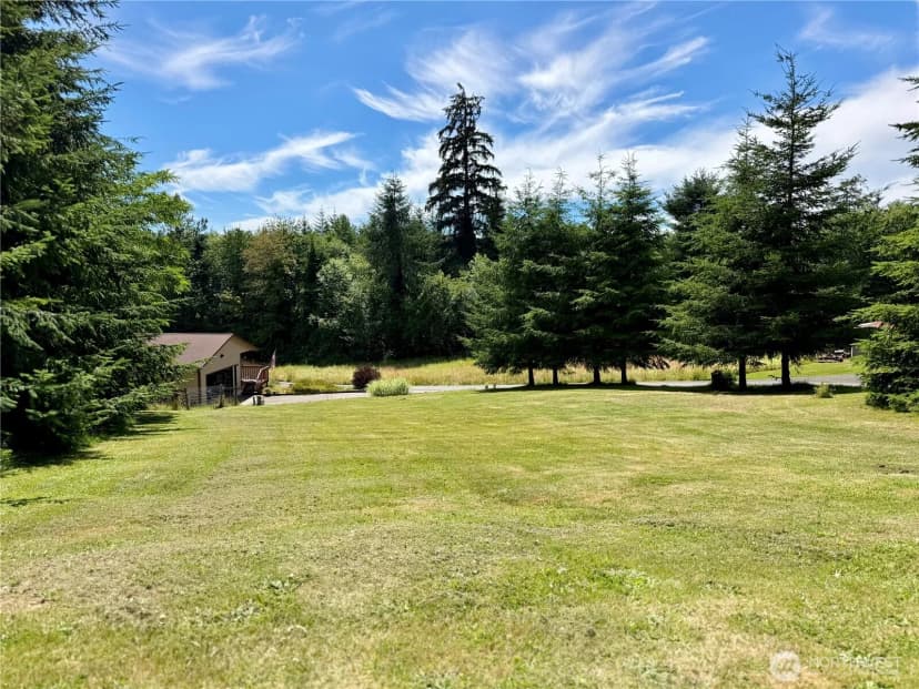 Property photo for 28 N Jacobson Road, Cathlamet photo 15