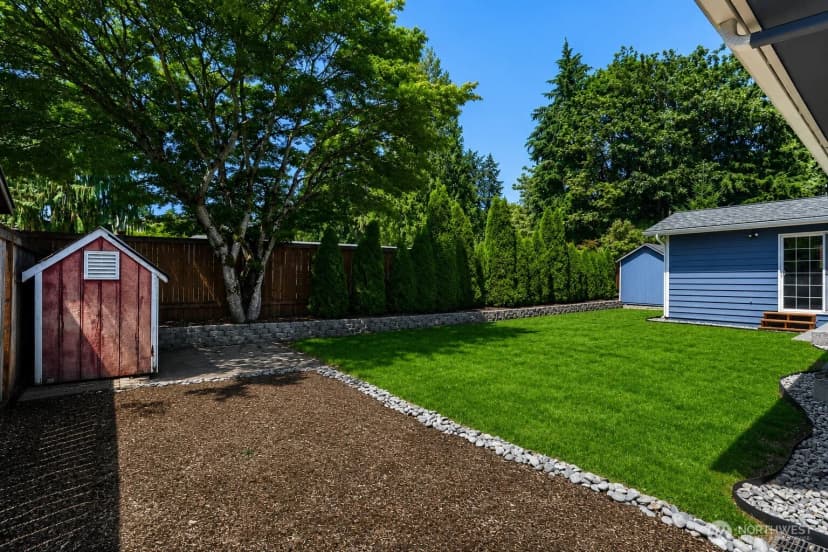 Property photo for 14379 104th Avenue Ne, Kirkland photo 28