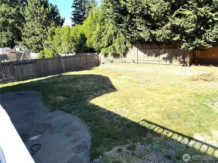 Property photo for 18604 131st Avenue Se, Renton photo 21