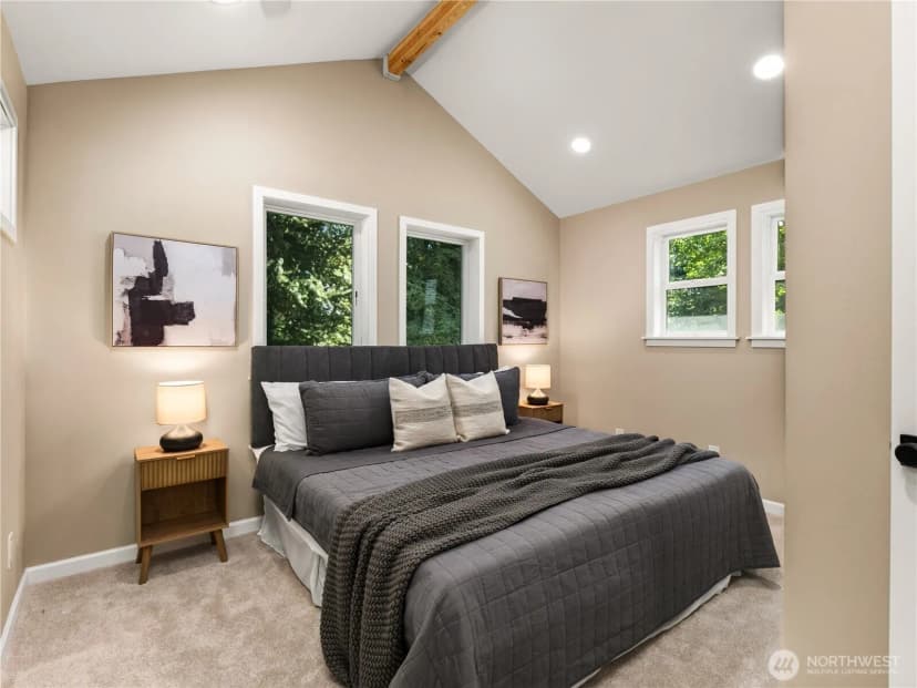 Property photo for 420 222nd Avenue Ne, Sammamish photo 21