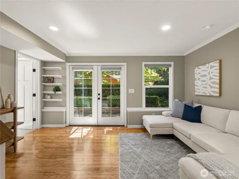 Property photo for 420 222nd Avenue Ne, Sammamish photo 18