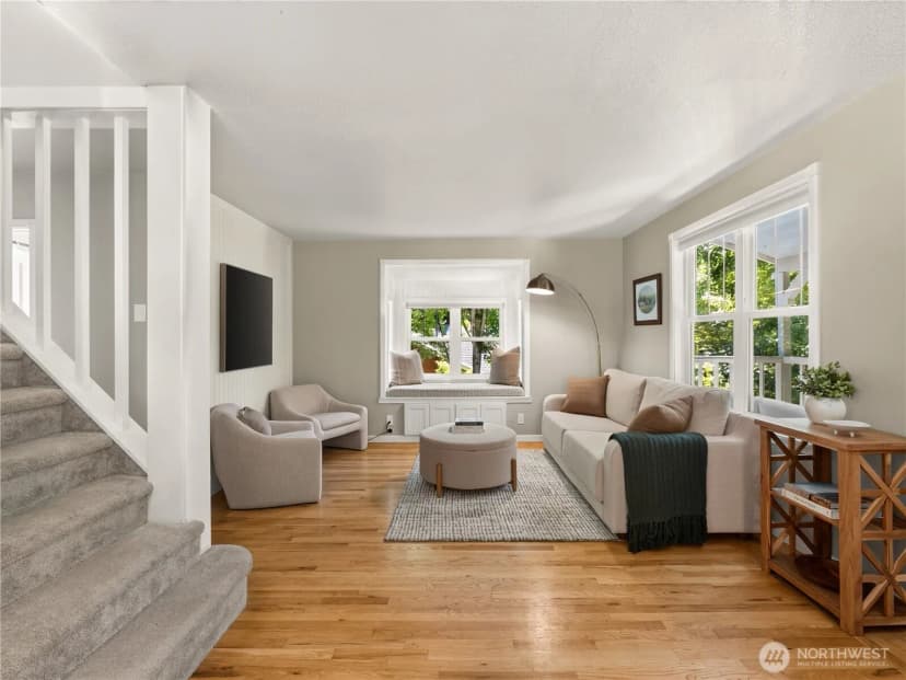 Property photo for 420 222nd Avenue Ne, Sammamish photo 8