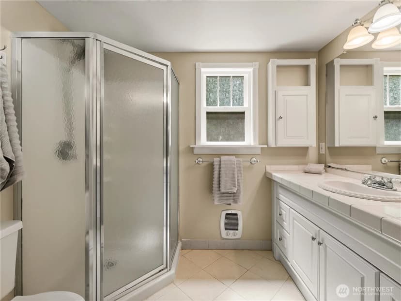 Property photo for 420 222nd Avenue Ne, Sammamish photo 22