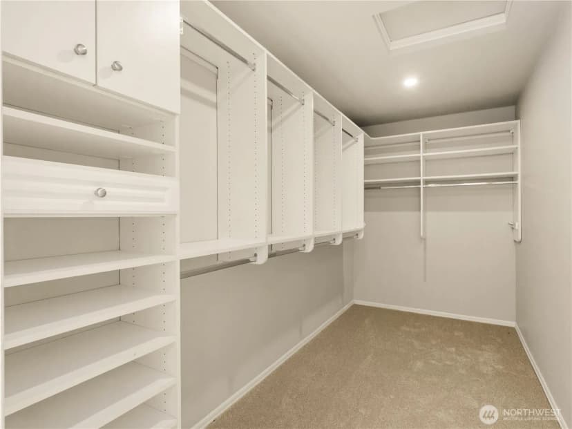 Property photo for 23420 Se 28th Court, Sammamish photo 24