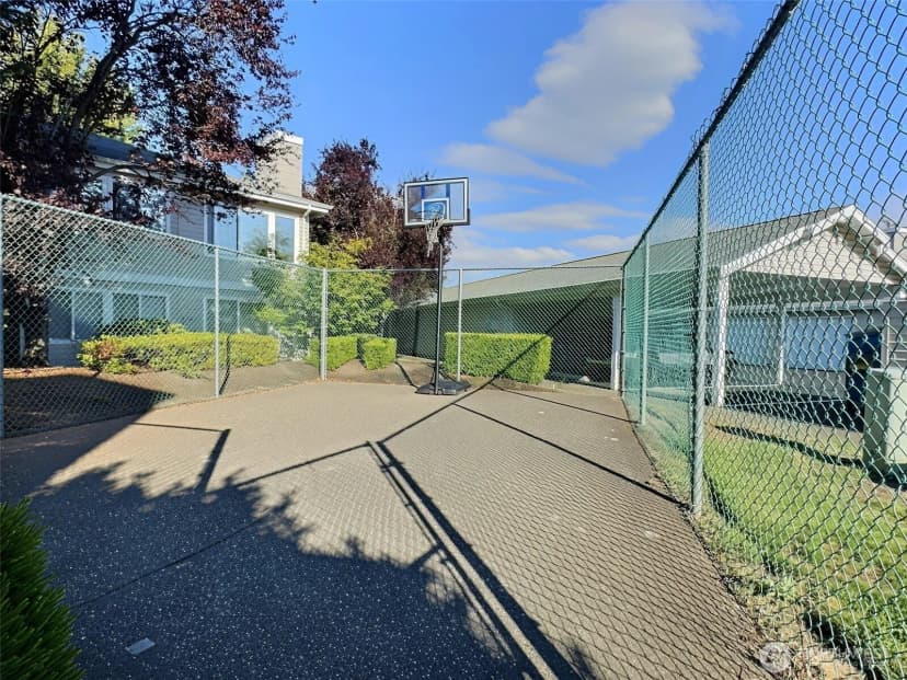 Property photo for 11130 Se 208th Street #b204, Kent photo 23
