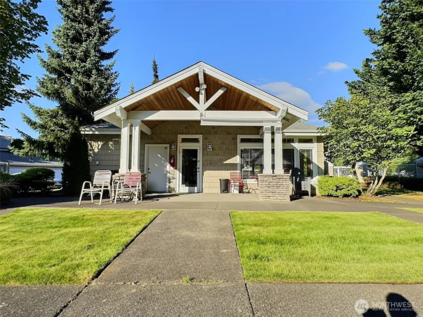 Property photo for 11130 Se 208th Street #b204, Kent