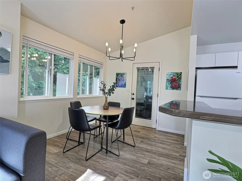 Property photo for 11130 Se 208th Street #b204, Kent photo 6