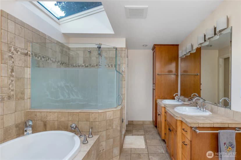 Property photo for 14812 Se 170th Street, Renton photo 22