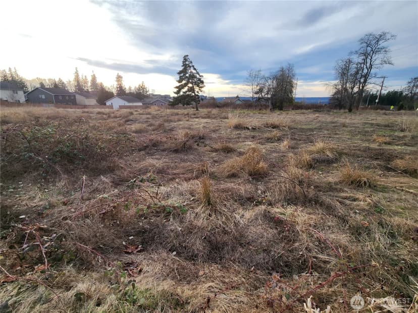 Property photo for 8420 83rd Avenue Ne, Marysville photo 9