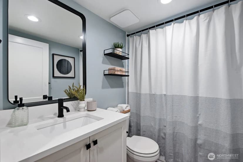 Property photo for 7511 41st Avenue Ne, Seattle photo 29