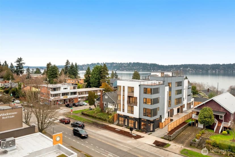 Property photo for 4408 A 50th Avenue S, Seattle photo 17