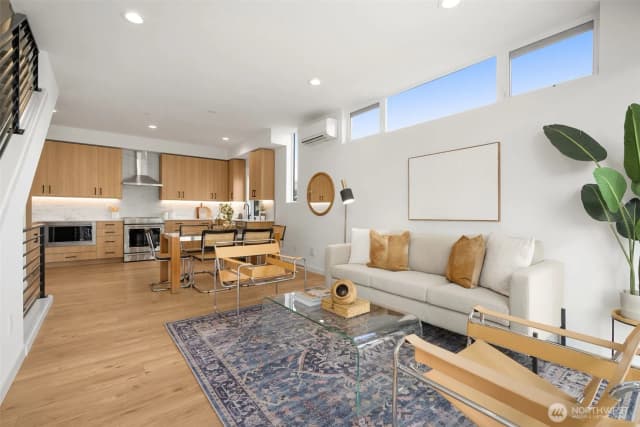 Property photo for 4408 A 50th Avenue S, Seattle photo 4