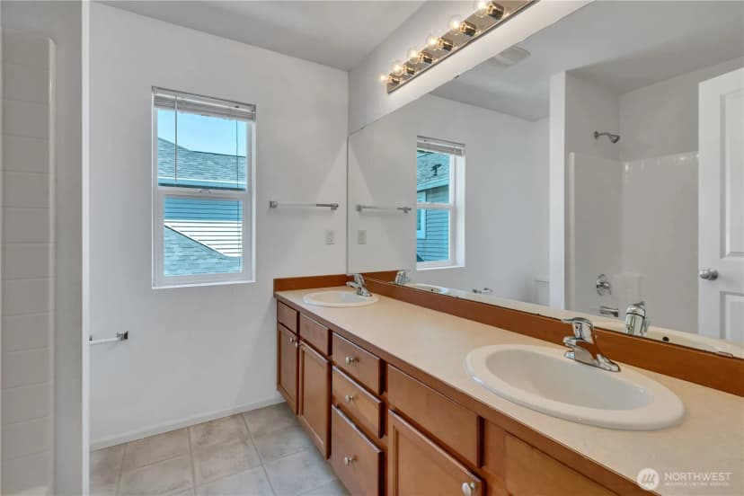 Property photo for 21431 46th Avenue S #140, Kent photo 23