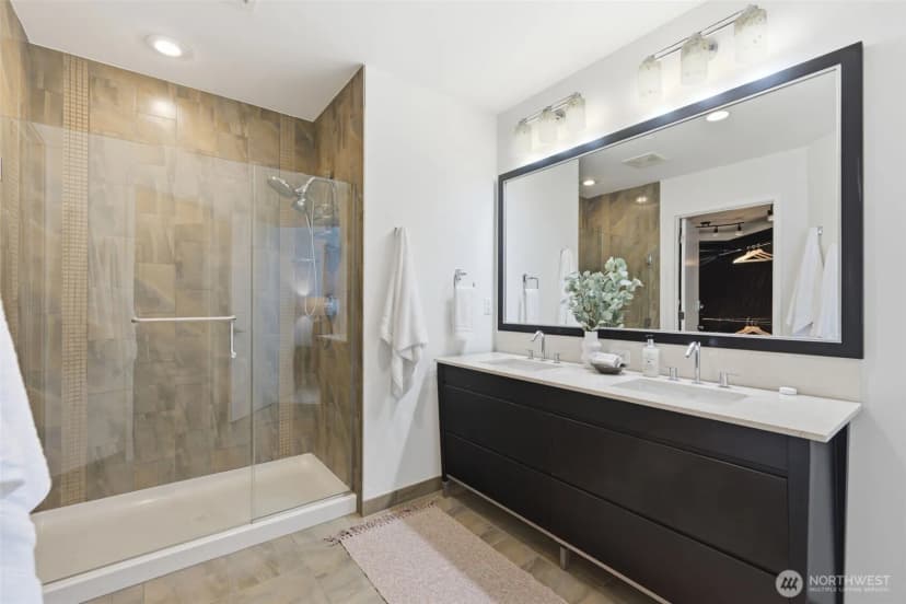 Property photo for 2033 2nd Avenue #2104, Seattle photo 14