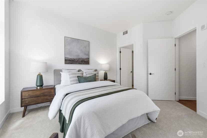 Property photo for 2033 2nd Avenue #2104, Seattle photo 13