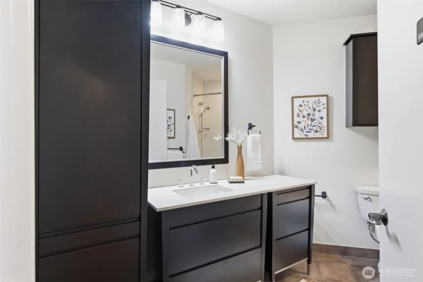 Property photo for 2033 2nd Avenue #2104, Seattle photo 19