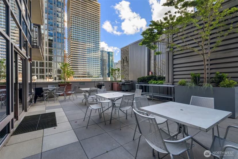 Property photo for 2033 2nd Avenue #2104, Seattle photo 35