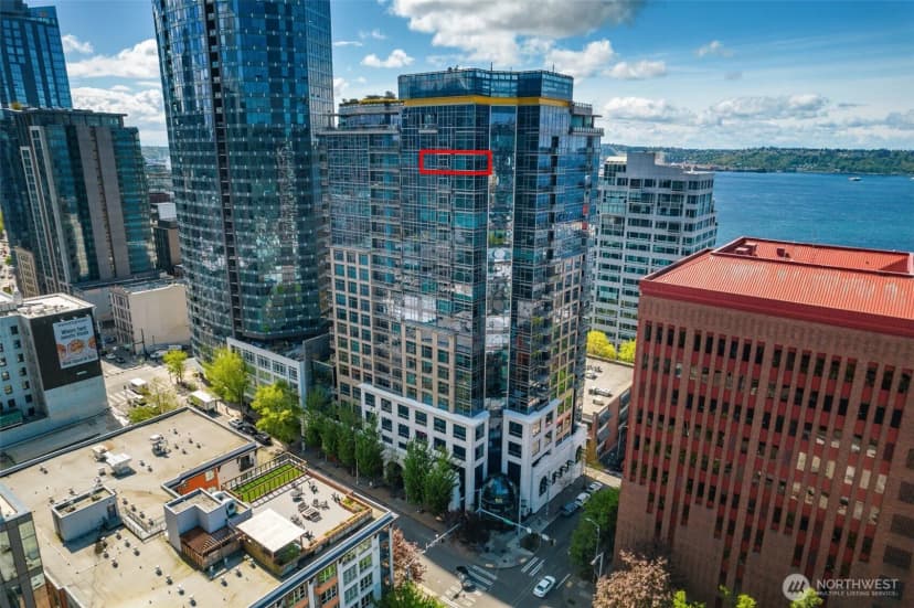 Property photo for 2033 2nd Avenue #2104, Seattle photo 39