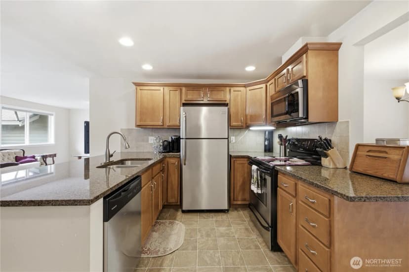 Property photo for 5713 187th Avenue E, Lake Tapps photo 6
