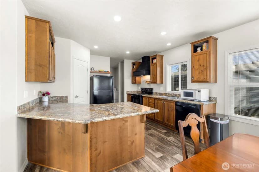 Property photo for 1120 S 25th Street #31, Mount Vernon photo 13