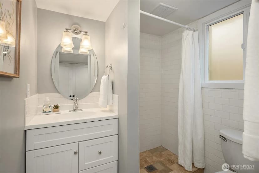 Property photo for 4319 Ne 44th Street, Seattle photo 29