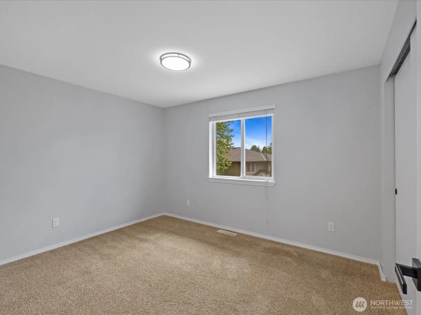 Property photo for 11110 23rd Place Ne, Lake Stevens photo 17