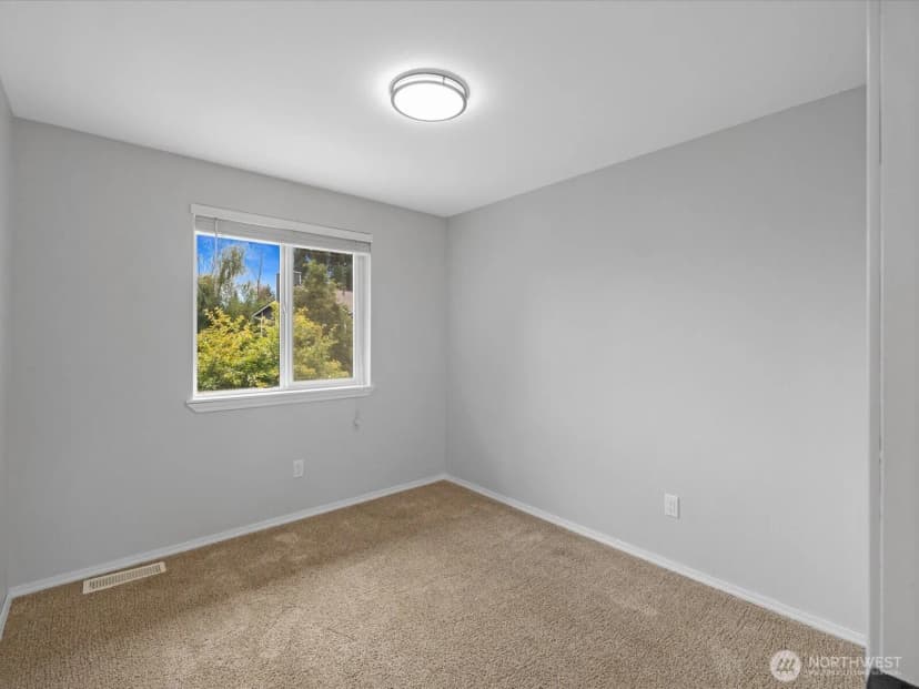 Property photo for 11110 23rd Place Ne, Lake Stevens photo 15