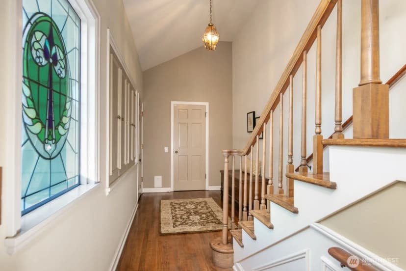 Property photo for 2109 38th Avenue E, Seattle photo 21