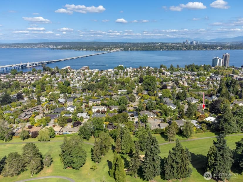 Property photo for 2109 38th Avenue E, Seattle photo 39