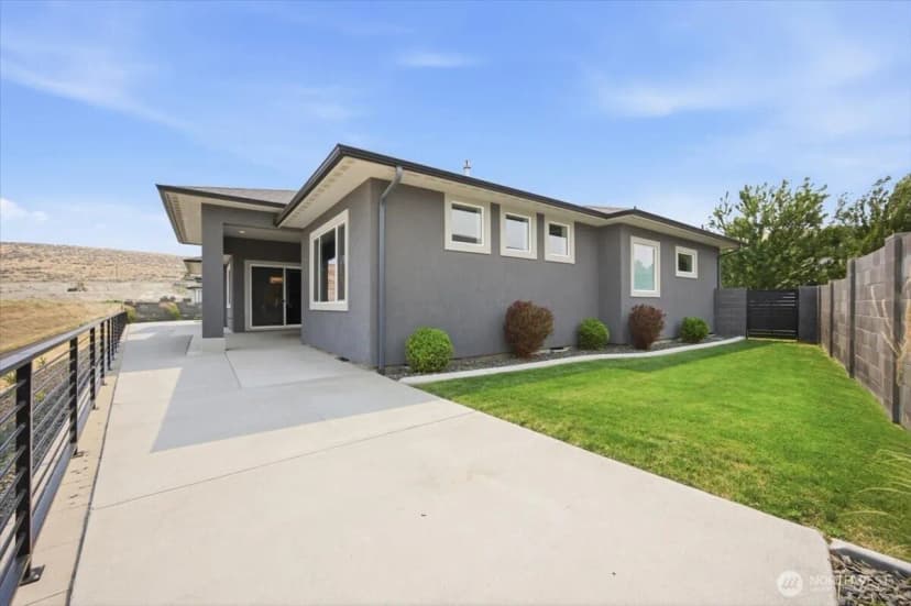 Property photo for 5483 S Kent Street, Kennewick photo 35
