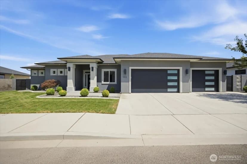 Property photo for 5483 S Kent Street, Kennewick