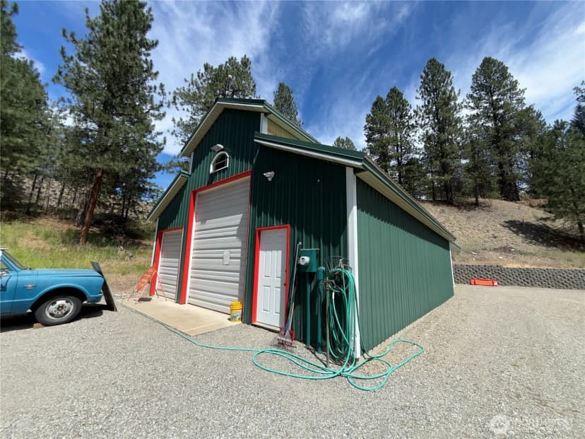 Property photo for 10 Wayland Cove Road, Republic photo 31