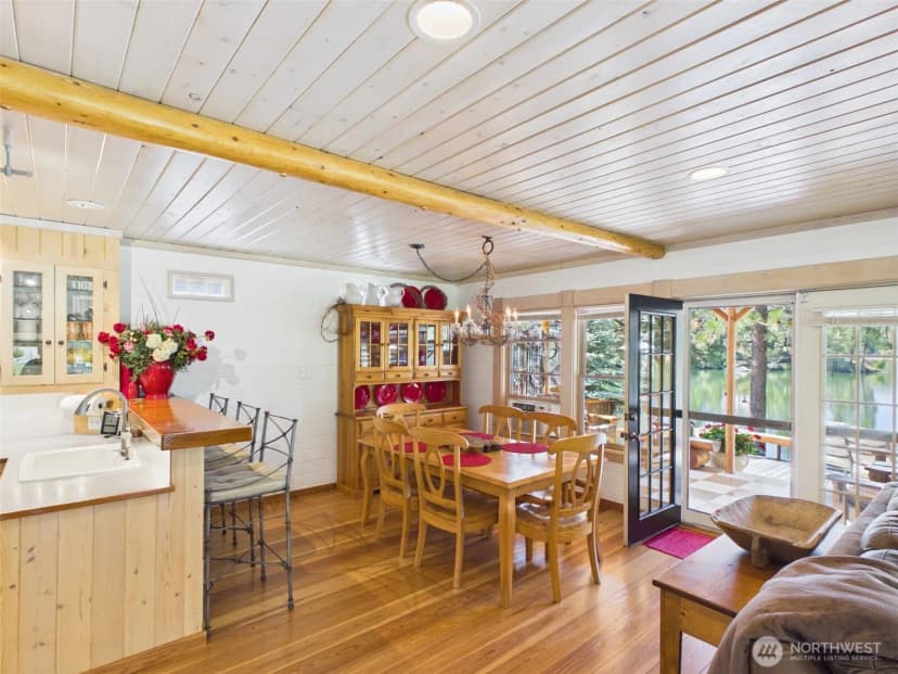 Property photo for 10 Wayland Cove Road, Republic photo 10
