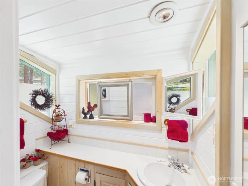 Property photo for 10 Wayland Cove Road, Republic photo 20