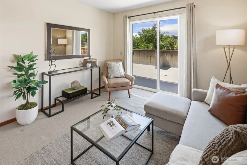 Property photo for 12334 31st Avenue Ne #202, Seattle photo 13