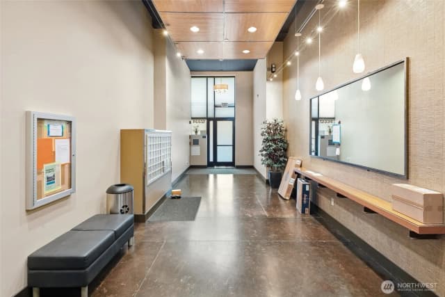 Property photo for 12334 31st Avenue Ne #202, Seattle photo 3