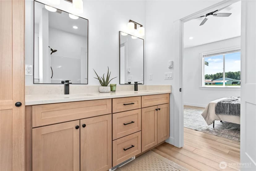 Property photo for 317 W 3rd Street, Everson photo 23