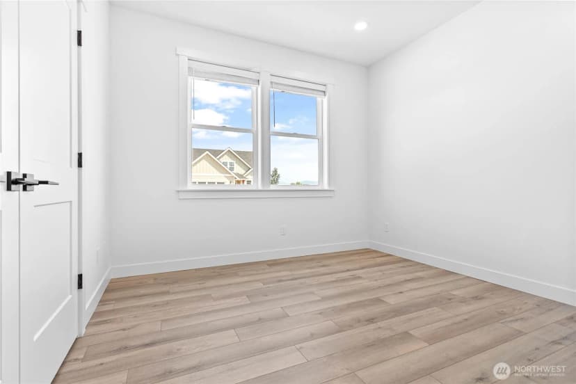 Property photo for 317 W 3rd Street, Everson photo 28