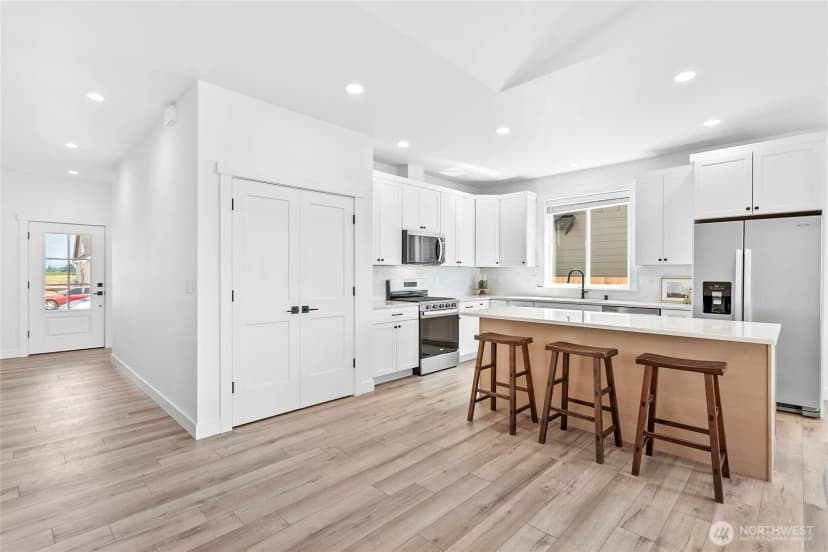 Property photo for 317 W 3rd Street, Everson photo 5