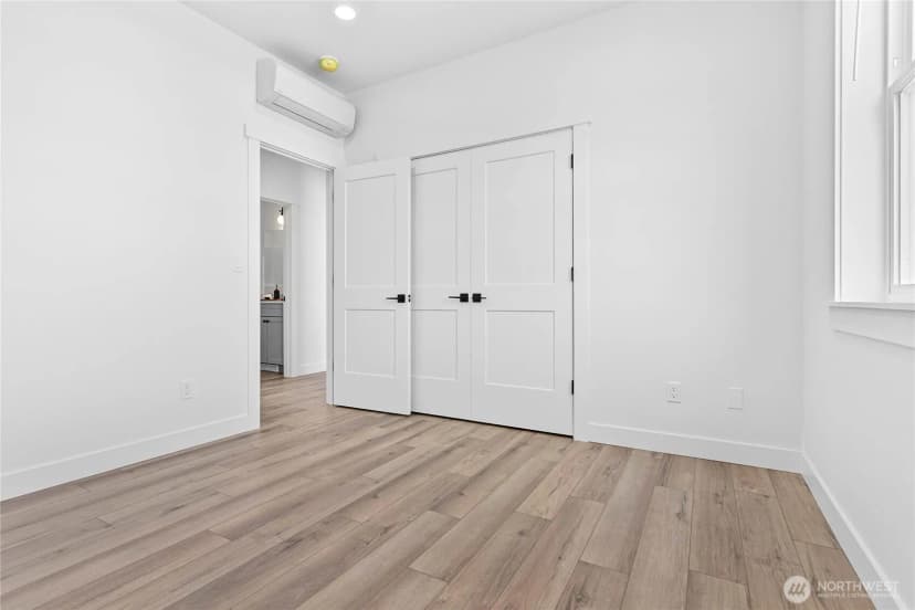 Property photo for 317 W 3rd Street, Everson photo 29