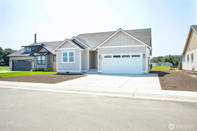 Property photo for 317 W 3rd Street, Everson