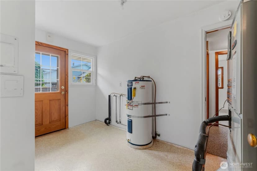 Property photo for 1325 9th Street, Wenatchee photo 12