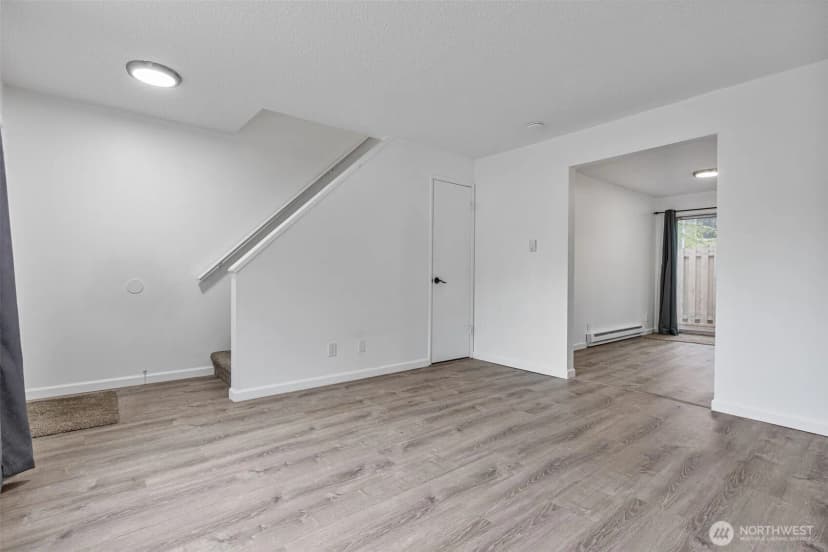 Property photo for 2300 9th Avenue Sw #a5, Olympia photo 6