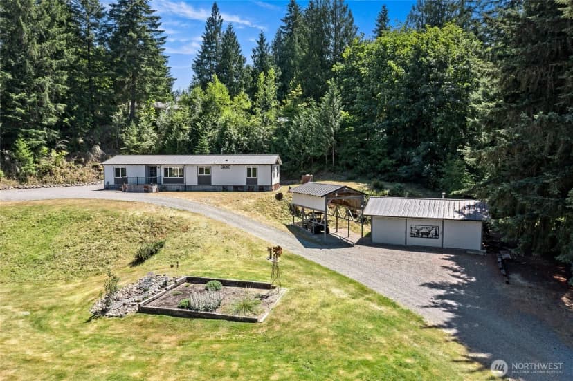 Property photo for 15722 Ap Tubbs Road E, Buckley