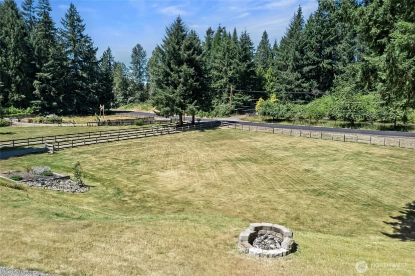 Property photo for 15722 Ap Tubbs Road E, Buckley photo 5