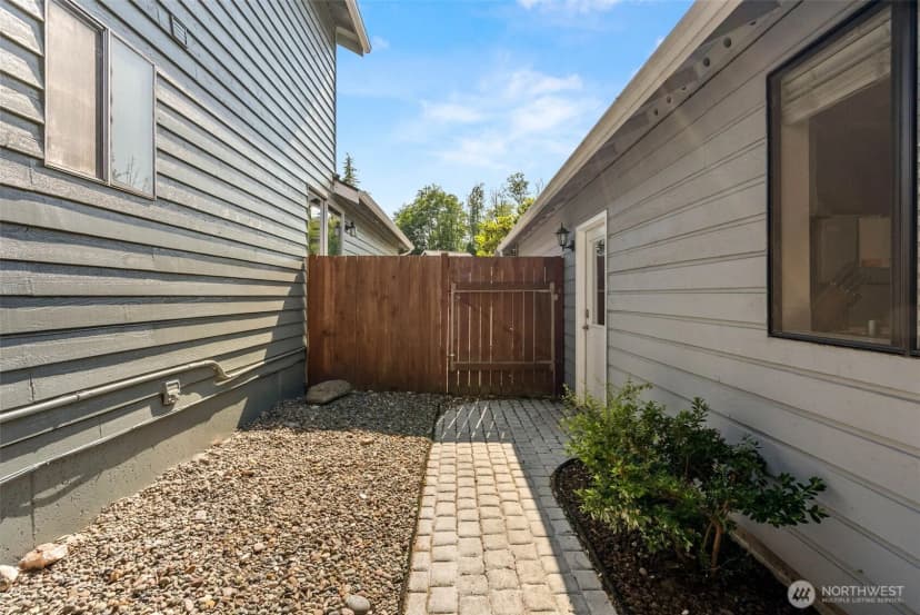 Property photo for 7612 Colony Court Ne, Bremerton photo 28