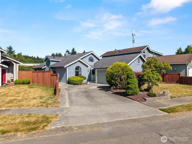 Property photo for 7612 Colony Court Ne, Bremerton