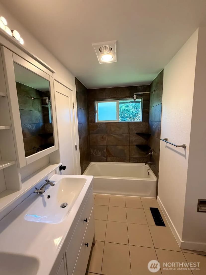 Property photo for 3622 S 268th Street, Kent photo 11