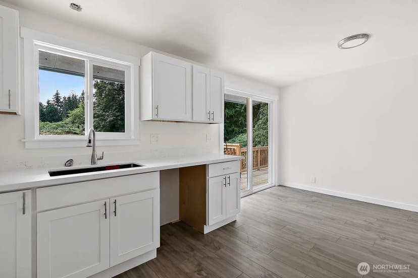 Property photo for 19019 Se 164th Street, Renton photo 29