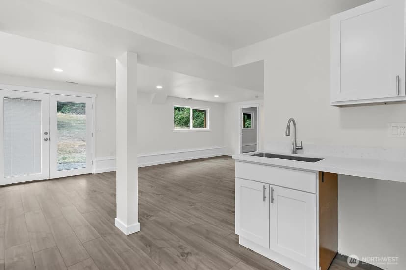 Property photo for 19019 Se 164th Street, Renton photo 17